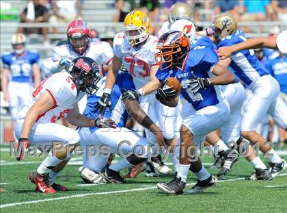 Thumbnail 3 in Michigan HS Football Coaches Association All-Star Game photogallery.