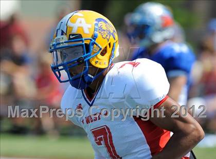 Thumbnail 3 in Michigan HS Football Coaches Association All-Star Game photogallery.