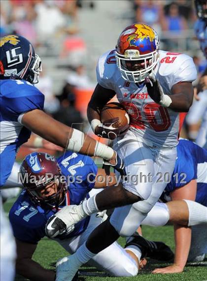 Thumbnail 2 in Michigan HS Football Coaches Association All-Star Game photogallery.