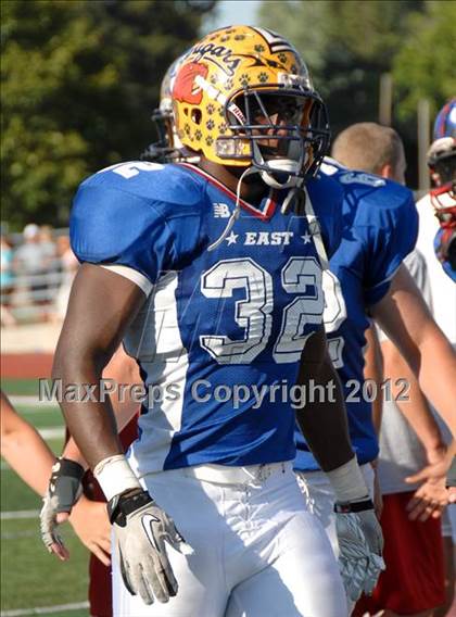 Thumbnail 2 in Michigan HS Football Coaches Association All-Star Game photogallery.