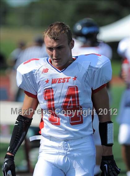 Thumbnail 3 in Michigan HS Football Coaches Association All-Star Game photogallery.