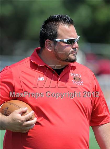 Thumbnail 2 in Michigan HS Football Coaches Association All-Star Game photogallery.