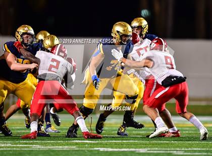 Thumbnail 1 in St. Thomas Aquinas vs. Edgewater (FHSAA 7A State Final)  photogallery.