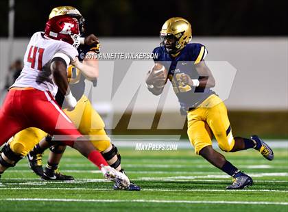 Thumbnail 1 in St. Thomas Aquinas vs. Edgewater (FHSAA 7A State Final)  photogallery.