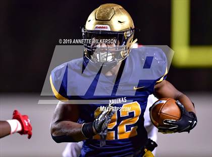 Thumbnail 2 in St. Thomas Aquinas vs. Edgewater (FHSAA 7A State Final)  photogallery.