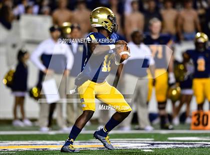 Thumbnail 2 in St. Thomas Aquinas vs. Edgewater (FHSAA 7A State Final)  photogallery.