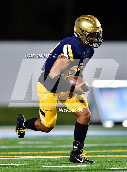 Thumbnail 2 in St. Thomas Aquinas vs. Edgewater (FHSAA 7A State Final)  photogallery.