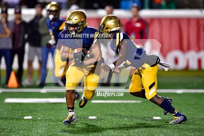 Thumbnail 2 in St. Thomas Aquinas vs. Edgewater (FHSAA 7A State Final)  photogallery.