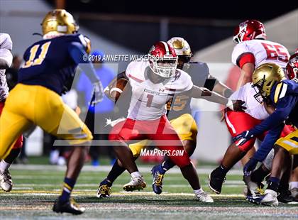 Thumbnail 2 in St. Thomas Aquinas vs. Edgewater (FHSAA 7A State Final)  photogallery.