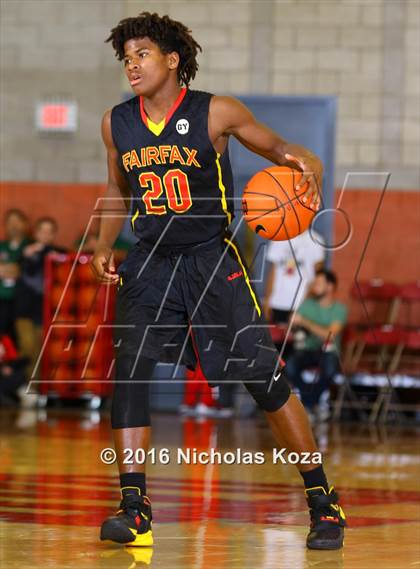 Thumbnail 2 in Los Alamitos vs. Fairfax (Nike Extravaganza) photogallery.