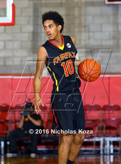 Thumbnail 1 in Los Alamitos vs. Fairfax (Nike Extravaganza) photogallery.