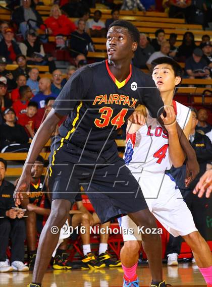 Thumbnail 1 in Los Alamitos vs. Fairfax (Nike Extravaganza) photogallery.