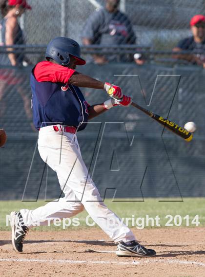 Thumbnail 2 in Lake Travis v Atascocita G3 (UIL 5A Regional Quarterfinal Playoff) photogallery.