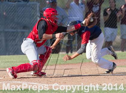 Thumbnail 3 in Lake Travis v Atascocita G3 (UIL 5A Regional Quarterfinal Playoff) photogallery.