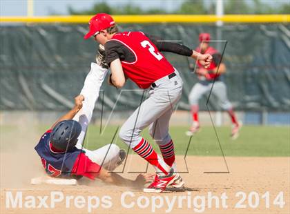 Thumbnail 2 in Lake Travis v Atascocita G3 (UIL 5A Regional Quarterfinal Playoff) photogallery.