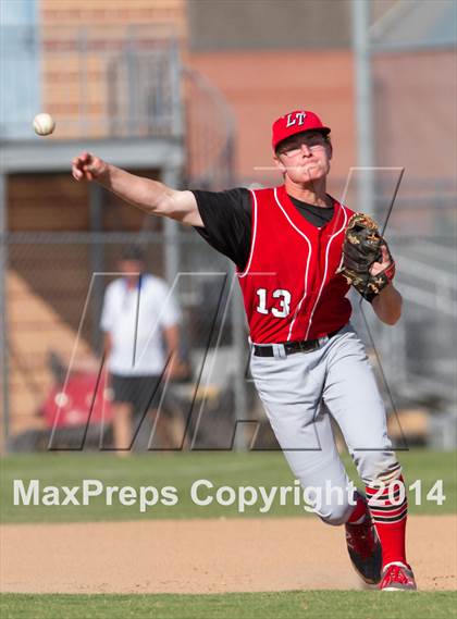 Thumbnail 2 in Lake Travis v Atascocita G3 (UIL 5A Regional Quarterfinal Playoff) photogallery.