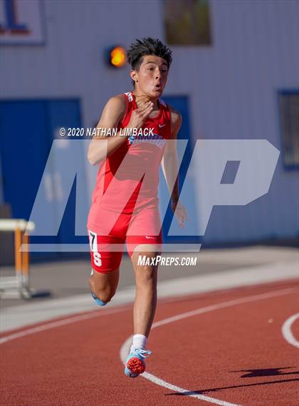 Thumbnail 1 in Los Lunas Track and Field Meet  photogallery.