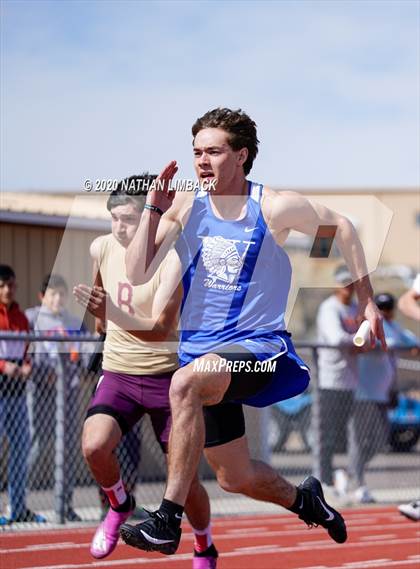 Thumbnail 1 in Los Lunas Track and Field Meet  photogallery.