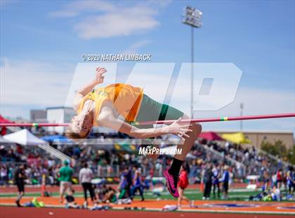Thumbnail 2 in Los Lunas Track and Field Meet  photogallery.