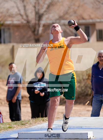 Thumbnail 2 in Los Lunas Track and Field Meet  photogallery.