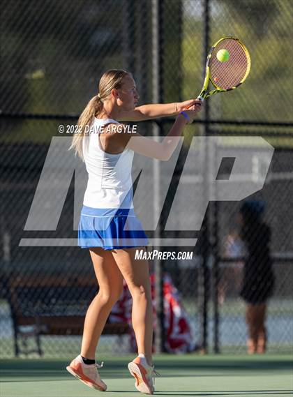 Thumbnail 2 in UHSAA 3A State Tournament photogallery.
