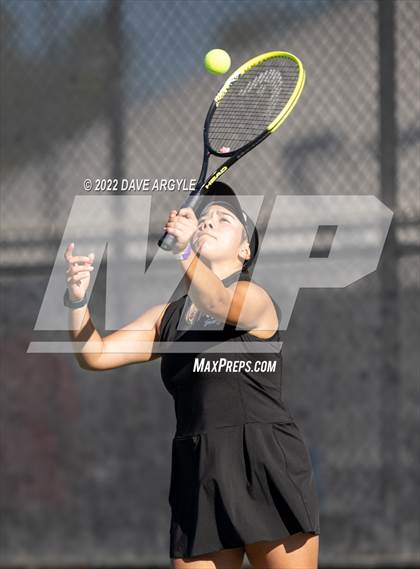 Thumbnail 1 in UHSAA 3A State Tournament photogallery.