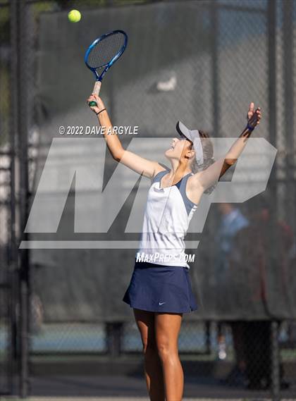 Thumbnail 1 in UHSAA 3A State Tournament photogallery.