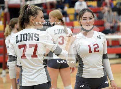 Thumbnail 1 in St. Margaret's @ JSerra Catholic photogallery.