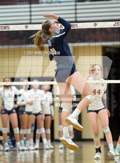 Thumbnail 3 in St. Margaret's @ JSerra Catholic photogallery.
