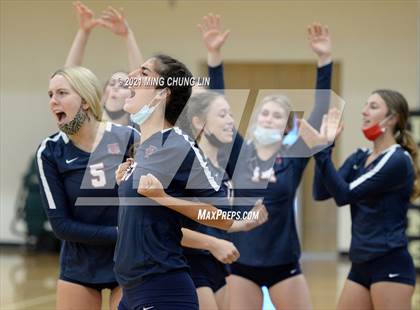 Thumbnail 3 in St. Margaret's @ JSerra Catholic photogallery.