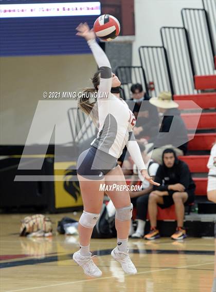 Thumbnail 1 in St. Margaret's @ JSerra Catholic photogallery.