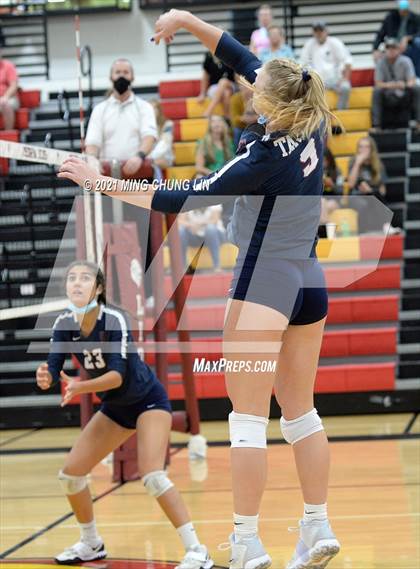 Thumbnail 1 in St. Margaret's @ JSerra Catholic photogallery.