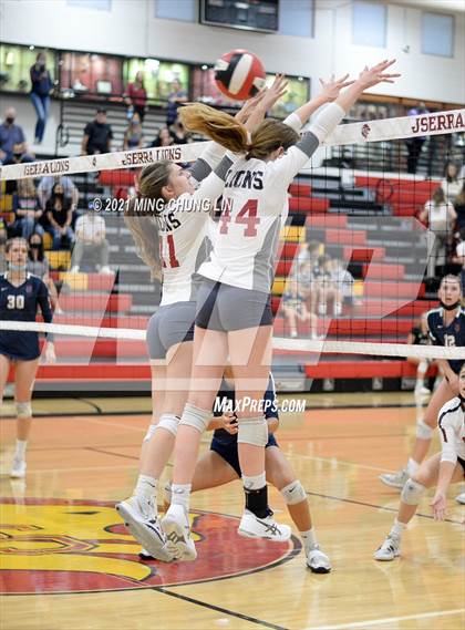 Thumbnail 2 in St. Margaret's @ JSerra Catholic photogallery.