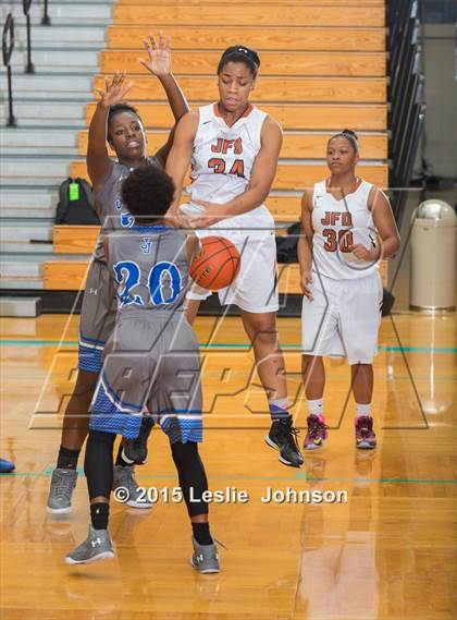 Thumbnail 3 in Dobie vs Jay (McDonald's Texas Invitational) photogallery.