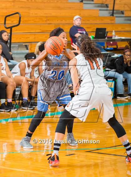 Thumbnail 3 in Dobie vs Jay (McDonald's Texas Invitational) photogallery.