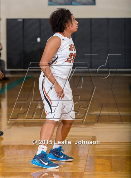 Thumbnail 2 in Dobie vs Jay (McDonald's Texas Invitational) photogallery.
