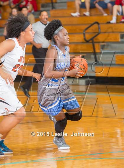 Thumbnail 1 in Dobie vs Jay (McDonald's Texas Invitational) photogallery.