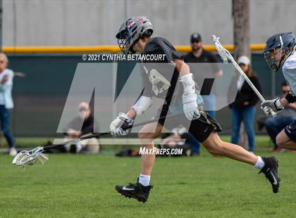 Thumbnail 3 in Mullen vs Monarch photogallery.