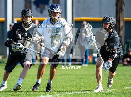 Thumbnail 1 in Mullen vs Monarch photogallery.