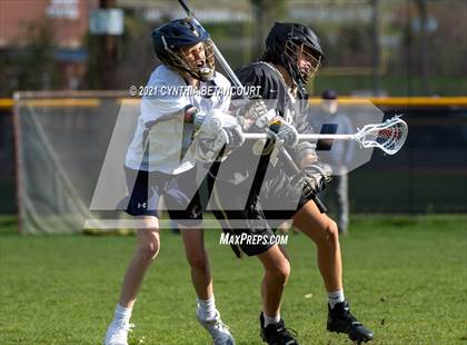 Thumbnail 3 in Mullen vs Monarch photogallery.
