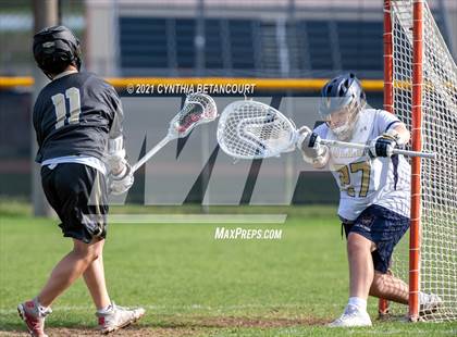 Thumbnail 1 in Mullen vs Monarch photogallery.