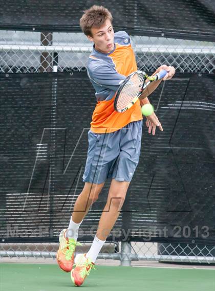 Thumbnail 2 in Longview vs Rockwall photogallery.