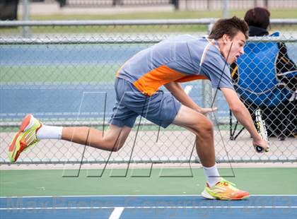 Thumbnail 3 in Longview vs Rockwall photogallery.