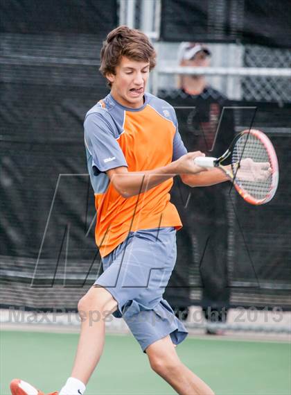 Thumbnail 2 in Longview vs Rockwall photogallery.