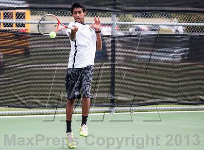 Thumbnail 2 in Longview vs Rockwall photogallery.