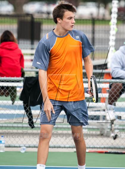 Thumbnail 3 in Longview vs Rockwall photogallery.