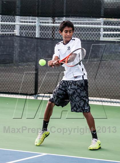 Thumbnail 3 in Longview vs Rockwall photogallery.