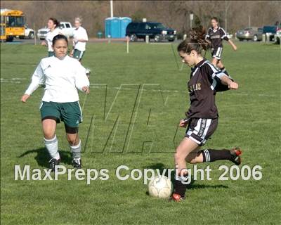 Thumbnail 2 in Pioneer vs. Dixon (Spring Classic) photogallery.