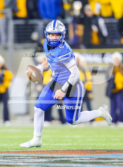 Thumbnail 1 in Archbishop Moeller vs. Olentangy Liberty (OHSAA Division 1 Final) photogallery.