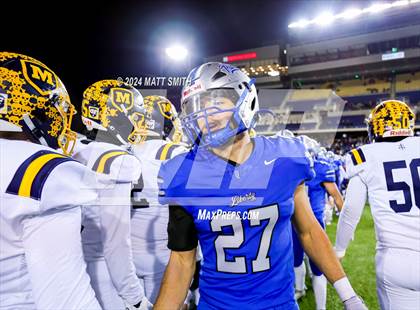 Thumbnail 2 in Archbishop Moeller vs. Olentangy Liberty (OHSAA Division 1 Final) photogallery.